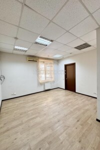 Долгосрочная аренда коммерческого помещения, Киев, р‑н. Куреневка, ст.м. Почайна(Петровка), Рылеева улица, дом 7/11