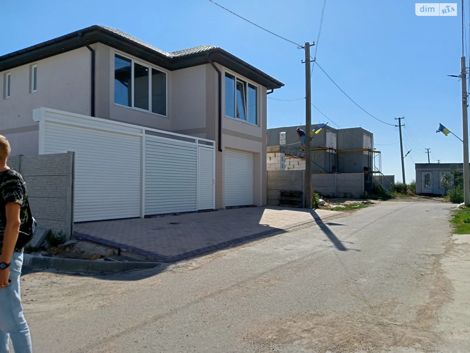 Продается дом на 2 этажа 170 кв. м с мансардой, цена: 120000 $ - фото 1