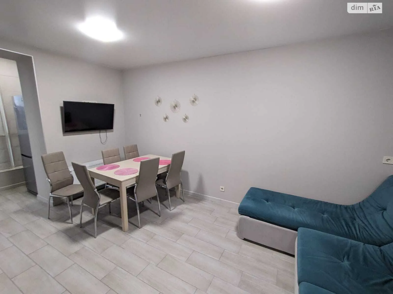 Продается 1-комнатная квартира 47 кв. м в Харькове, ул. Клочковская, 93 - фото 1