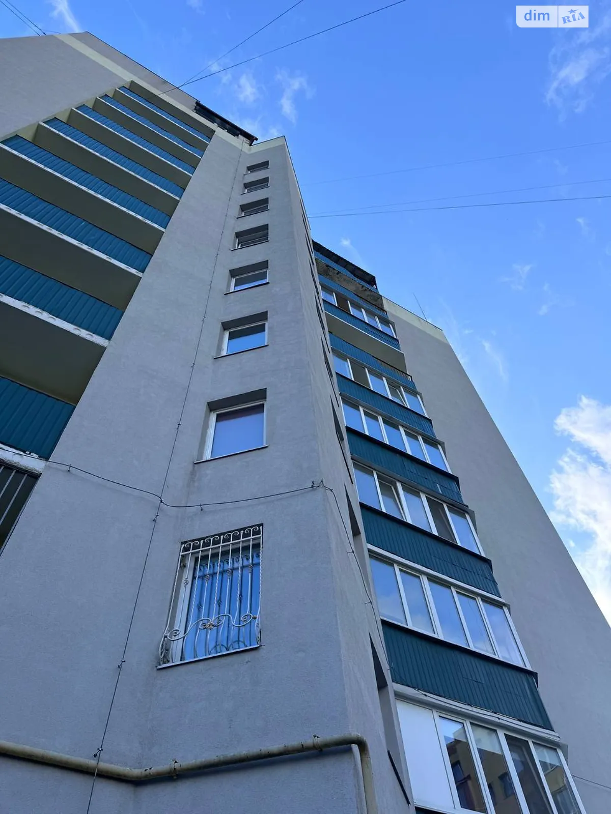 Продается офис 18 кв. м в бизнес-центре, цена: 27000 $ - фото 1