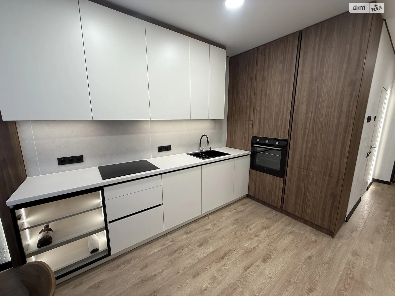 Продается 2-комнатная квартира 59.9 кв. м в Ирпене, ул. Университетская(Карла Маркса), 3/14 - фото 1