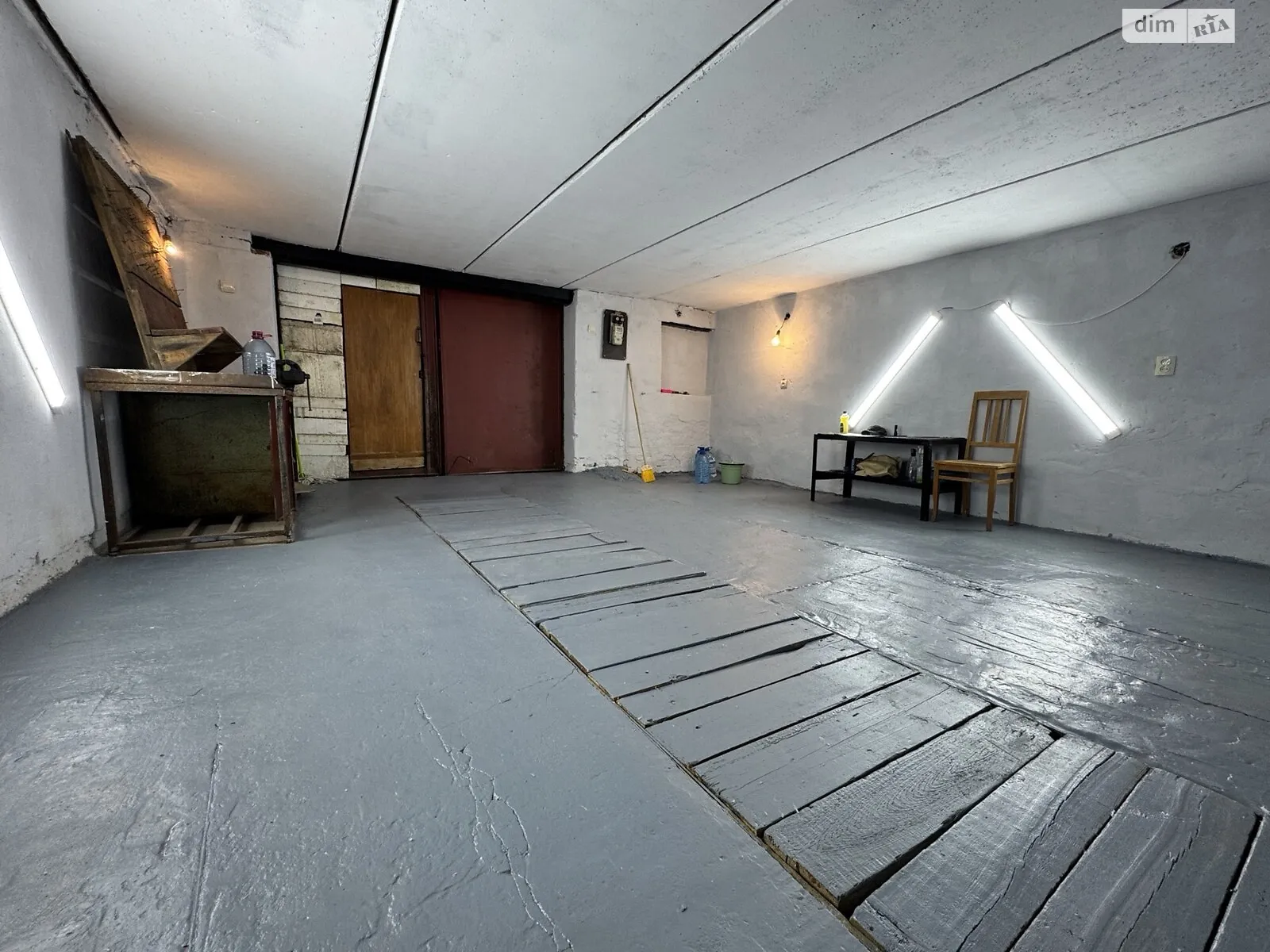 Продается отдельно стоящий гараж под легковое авто на 23.9 кв. м, цена: 32000 $ - фото 1