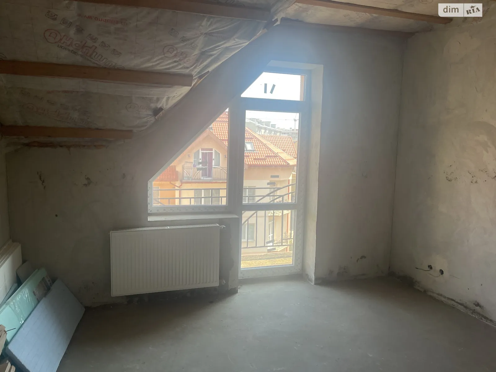 Продается 3-комнатная квартира 83.1 кв. м в Ужгороде, цена: 83100 $ - фото 1