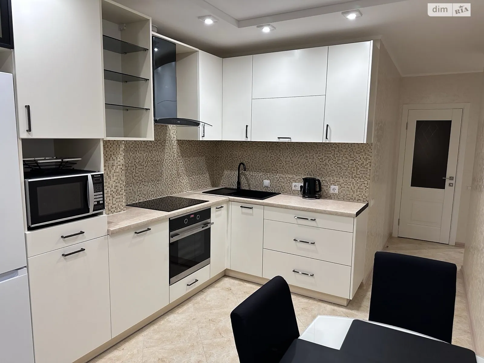 Сдается в аренду 1-комнатная квартира в Одессе, ул. Владислава Бувалкина(Генерала Бочарова), 44А - фото 1