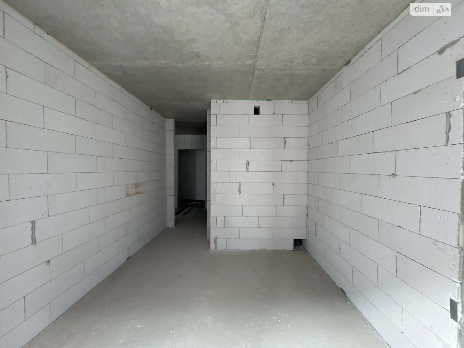 Продается 1-комнатная квартира 40 кв. м в Ивано-Франковске, ул. Героев Николаева(Сеченова), 129А - фото 1