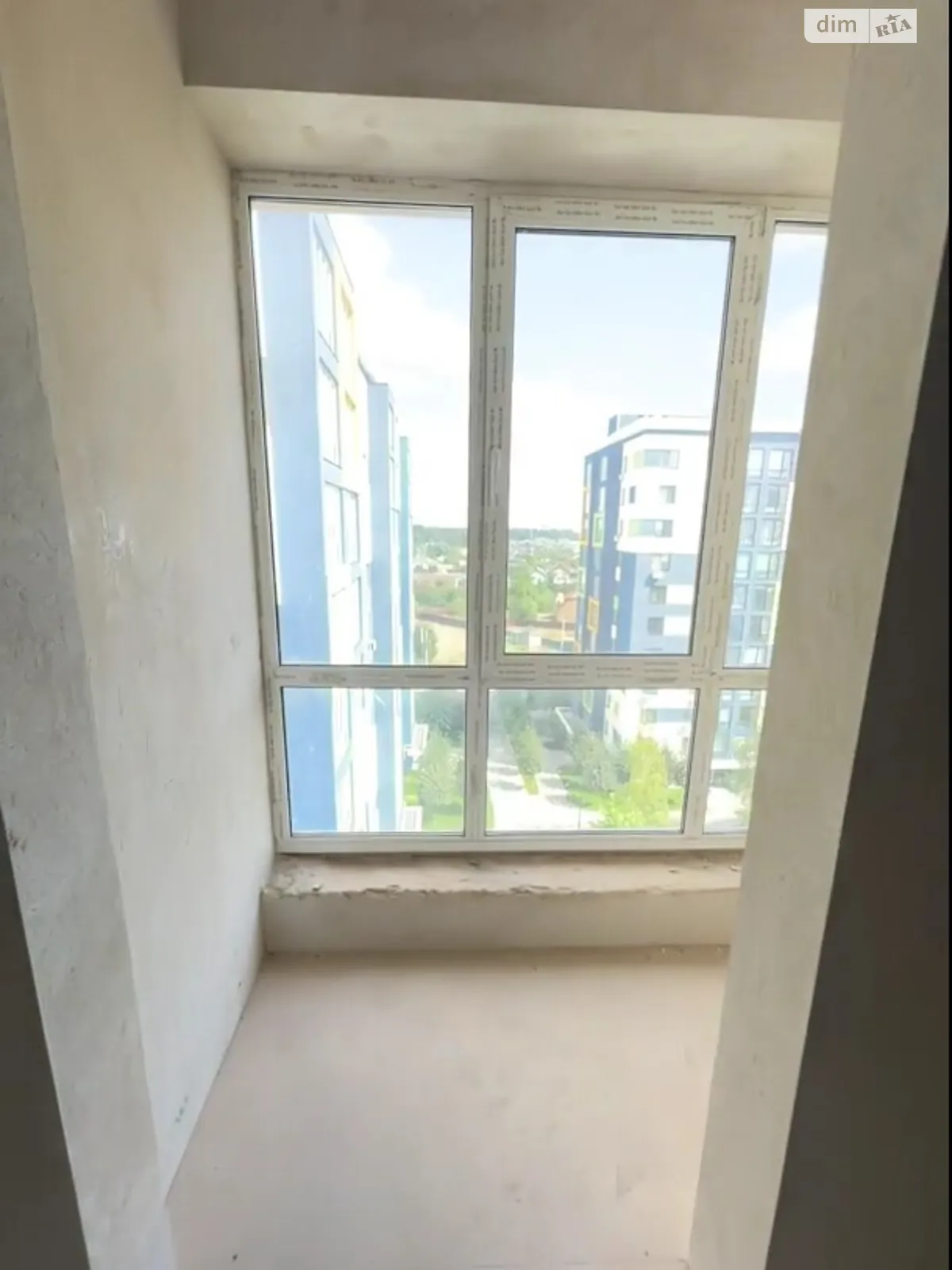 Продается 1-комнатная квартира 36 кв. м в Буче, бул. Леонида Бирюкова, 9 - фото 1
