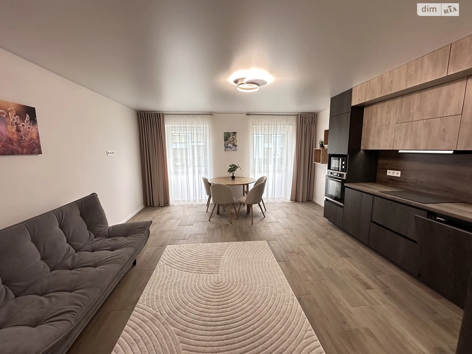 Продается 1-комнатная квартира 60 кв. м в Бармаках, ул. Единства, 10 - фото 1