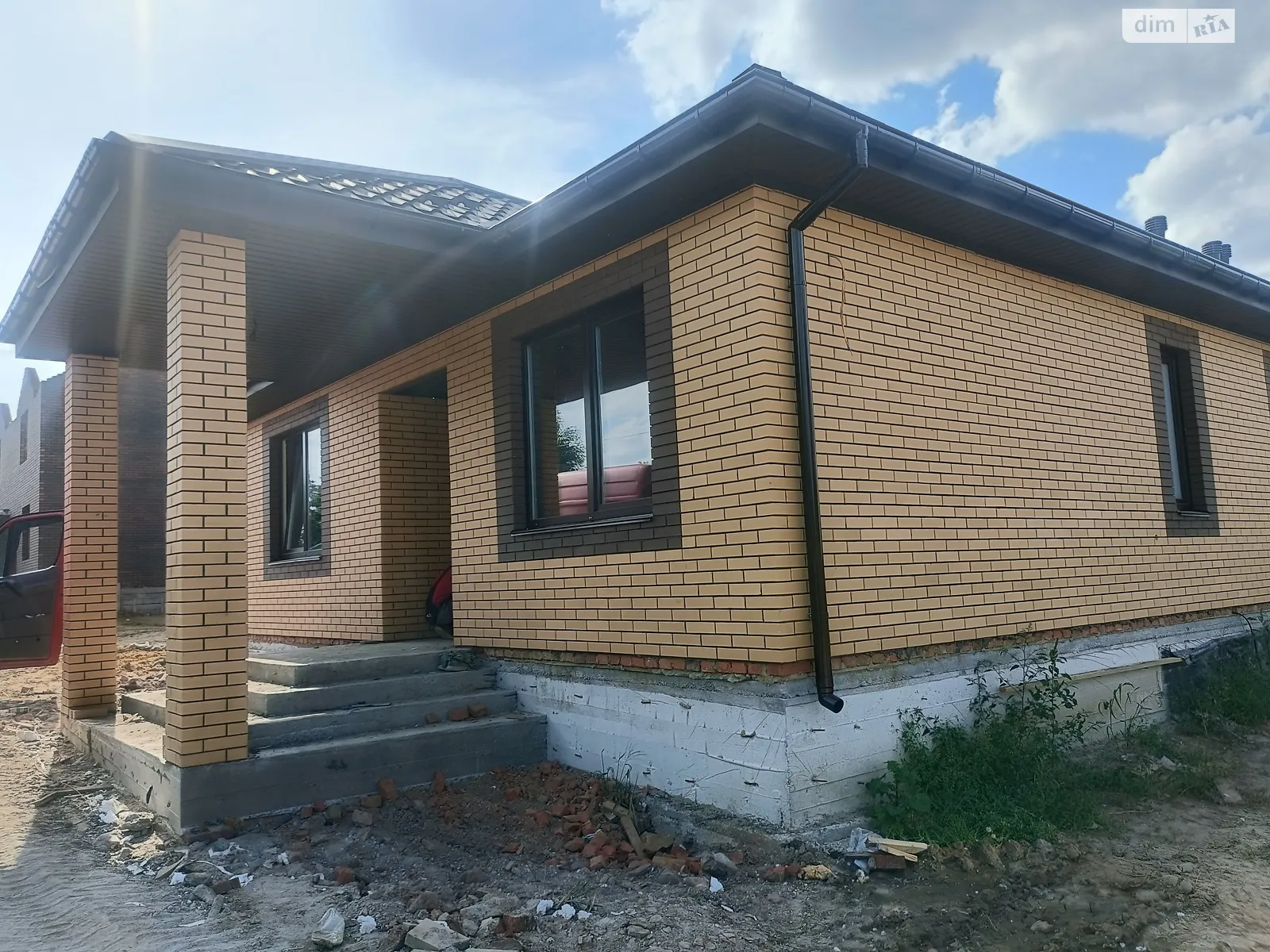 Продается одноэтажный дом 100 кв. м с верандой, цена: 95000 $ - фото 1