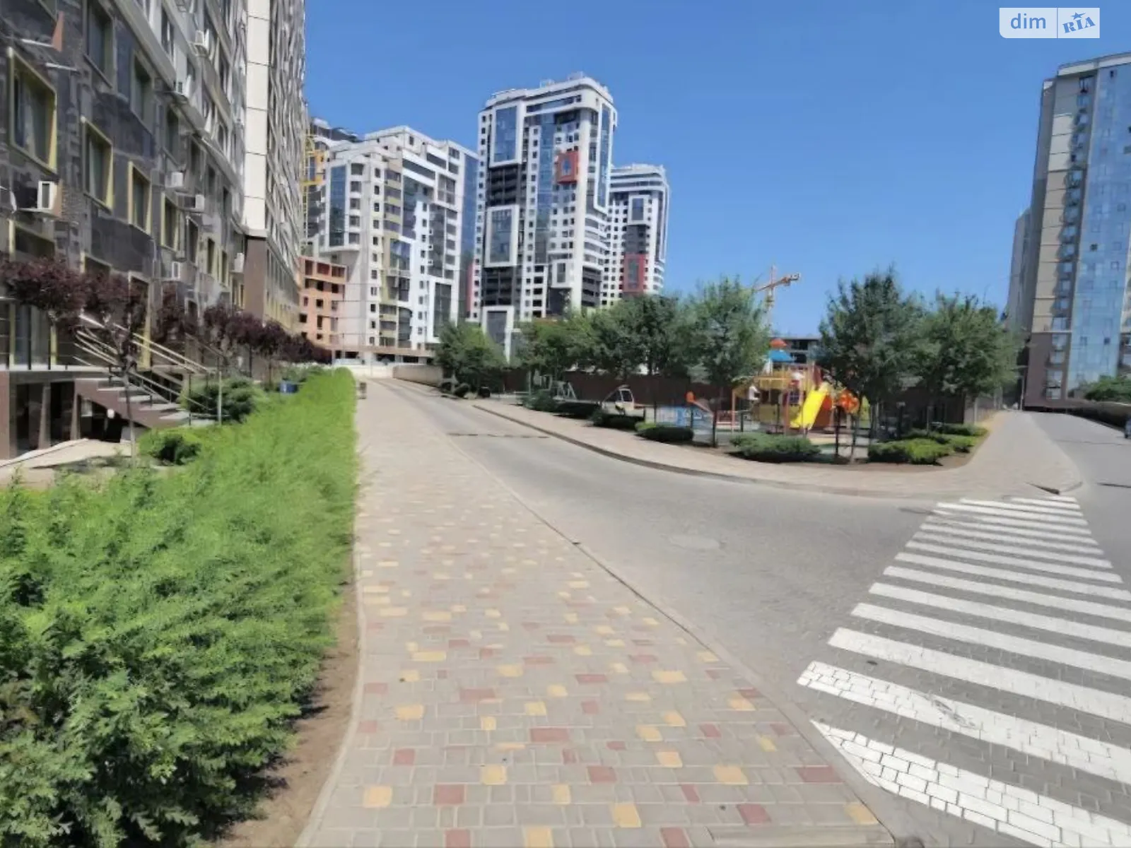 Продается 1-комнатная квартира 41.2 кв. м в Лиманке, ул. Жемчужная, 1Б - фото 1