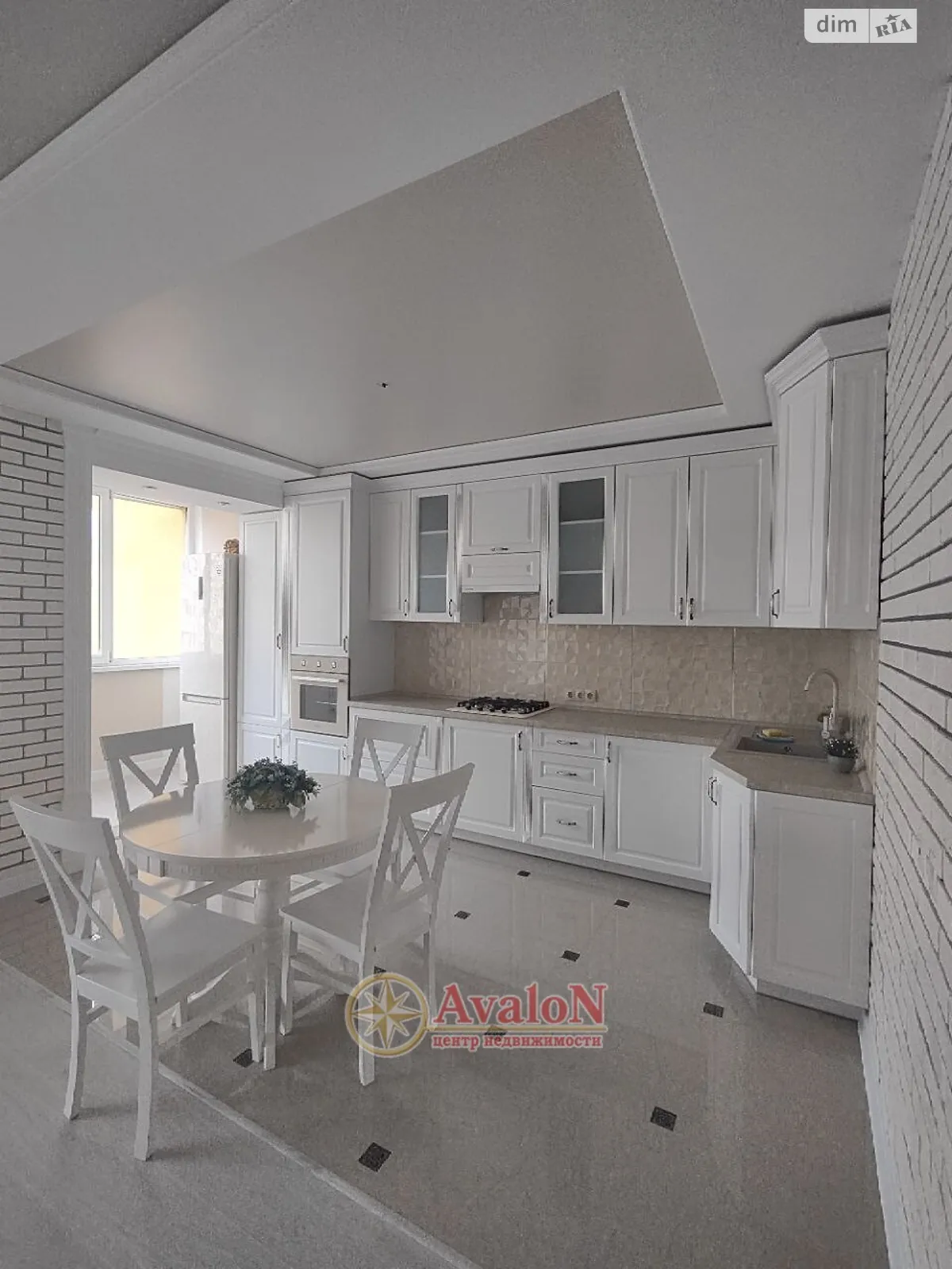 Продается 2-комнатная квартира 69.6 кв. м в Одессе, ул. Академика Сахарова, 16А - фото 1