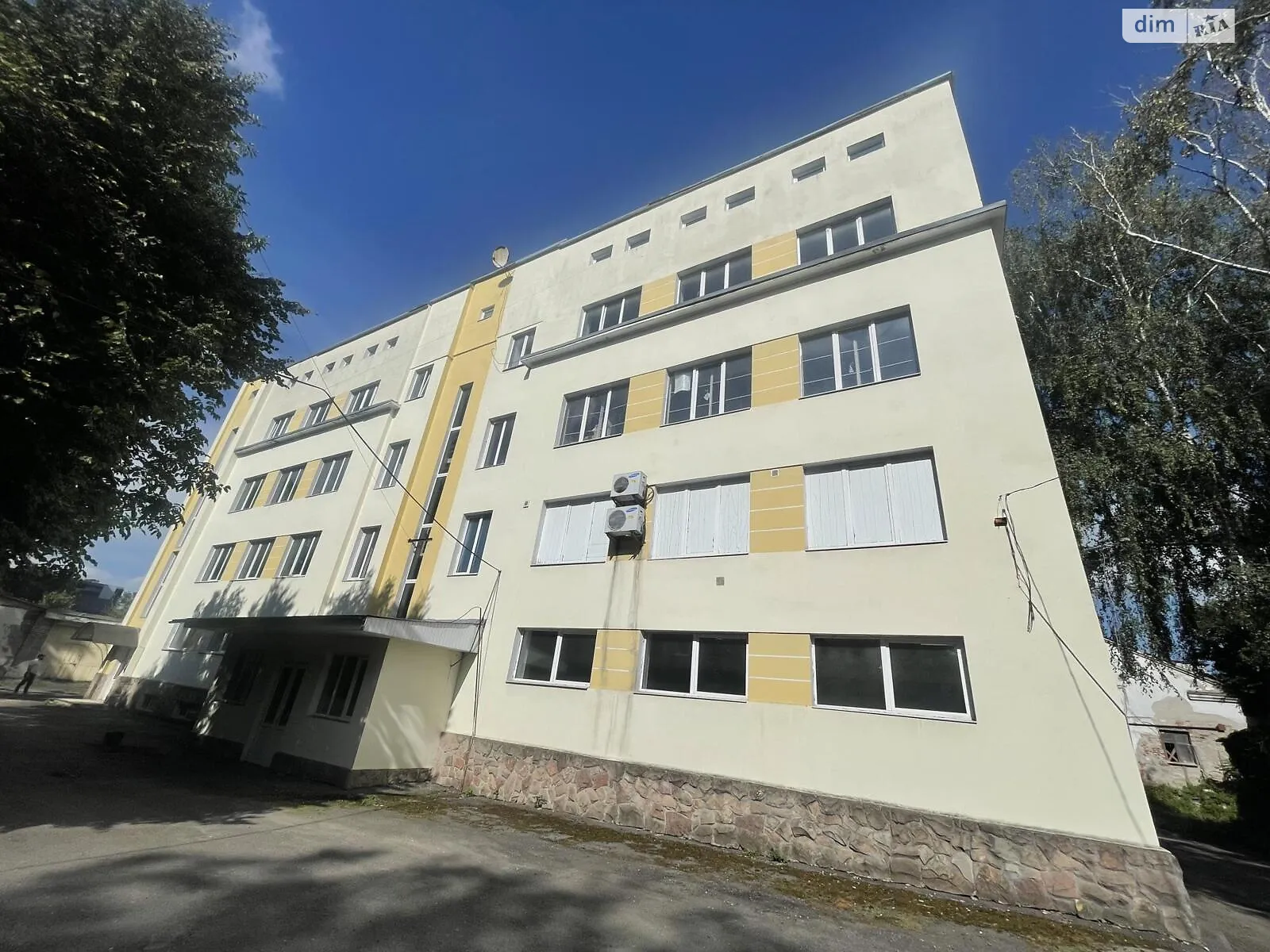ул. Воинов дивизии Галичина Старый парк Тернополь, цена: 990000 $ - фото 1