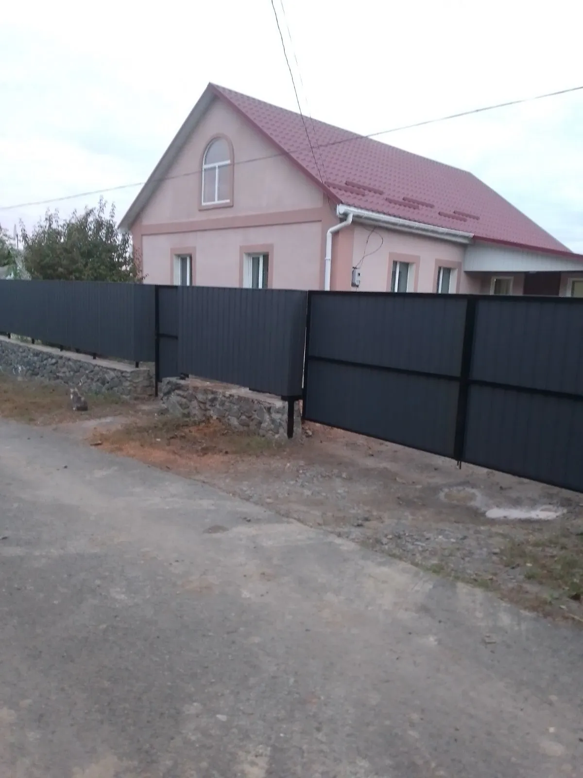 Продается одноэтажный дом 102 кв. м с участком, цена: 48000 $ - фото 1