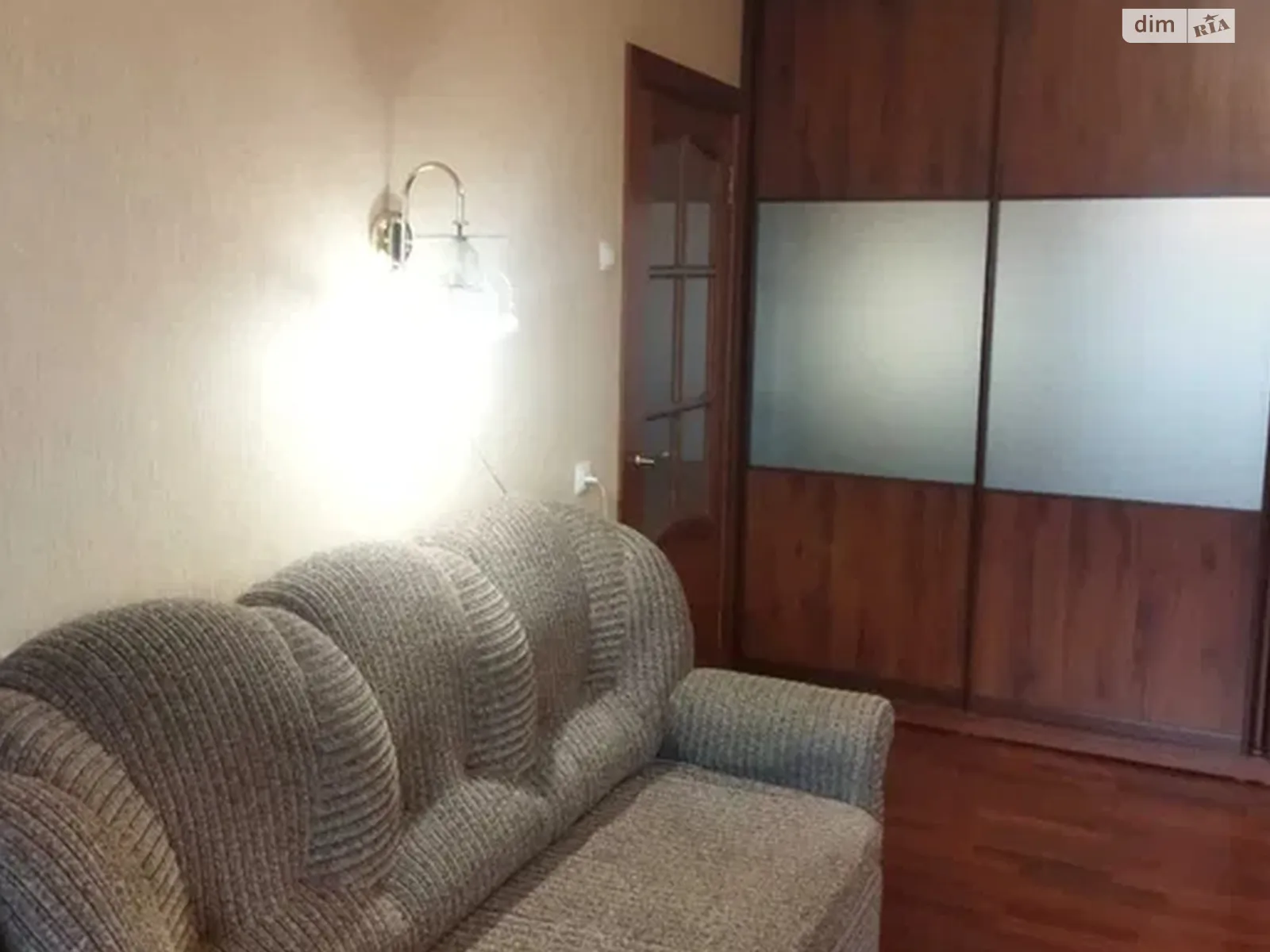 Продается 1-комнатная квартира 36.5 кв. м в Киеве, ул. Лариси Руденко, 5 - фото 1