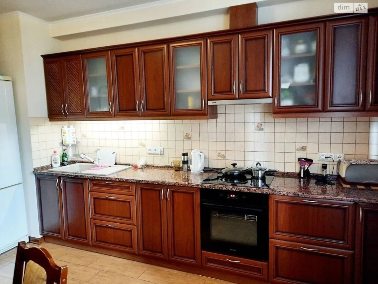 Продается 1-комнатная квартира 55.6 кв. м в Киеве, ул. Анны Ахматовой, 30 - фото 1