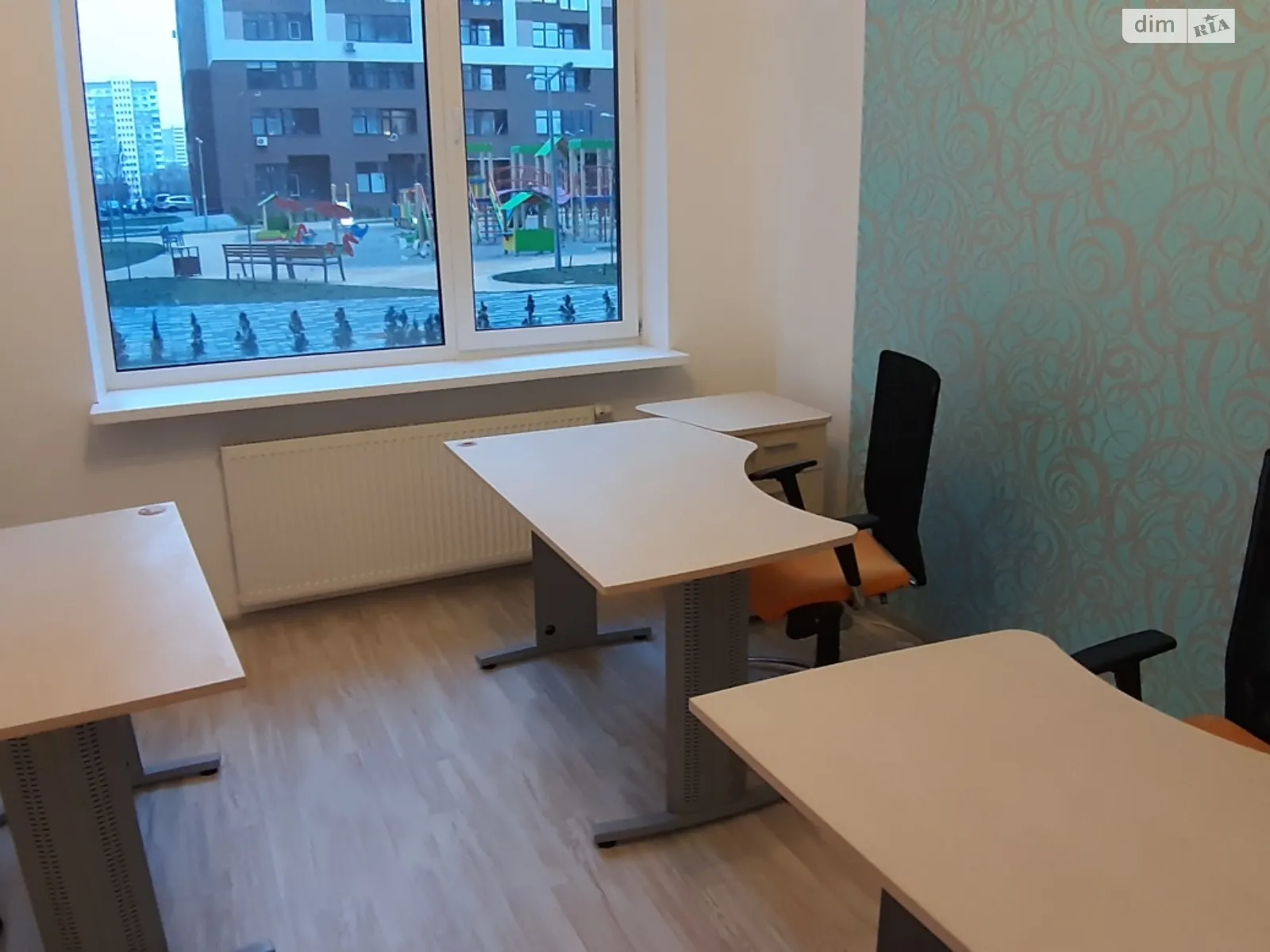 Продается 1-комнатная квартира 45 кв. м в Киеве, просп. Европейского Союза(Правды) - фото 1