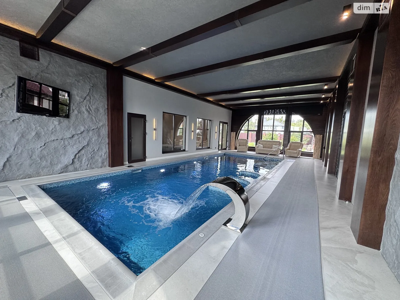 Продается дом на 2 этажа 495 кв. м с бассейном, цена: 1200000 $ - фото 1
