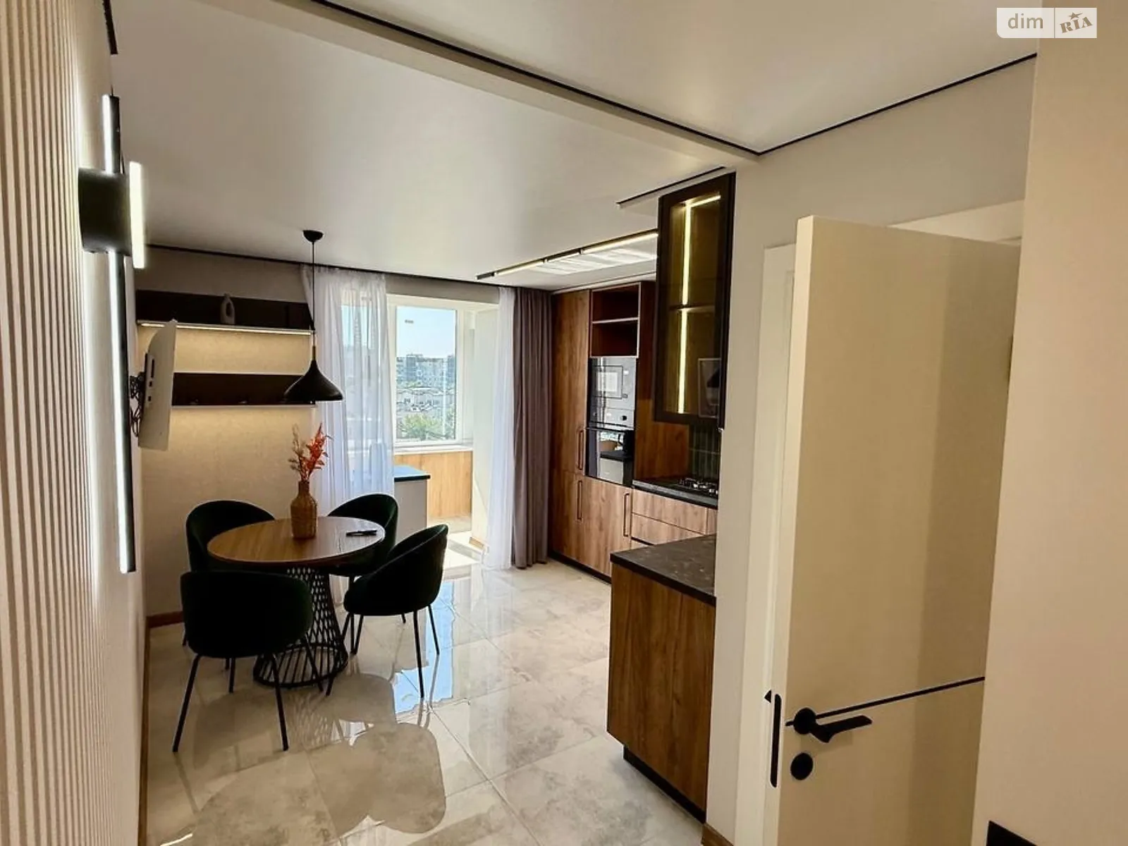 2-комнатная квартира 74 кв. м в Тернополе, цена: 96500 $ - фото 1