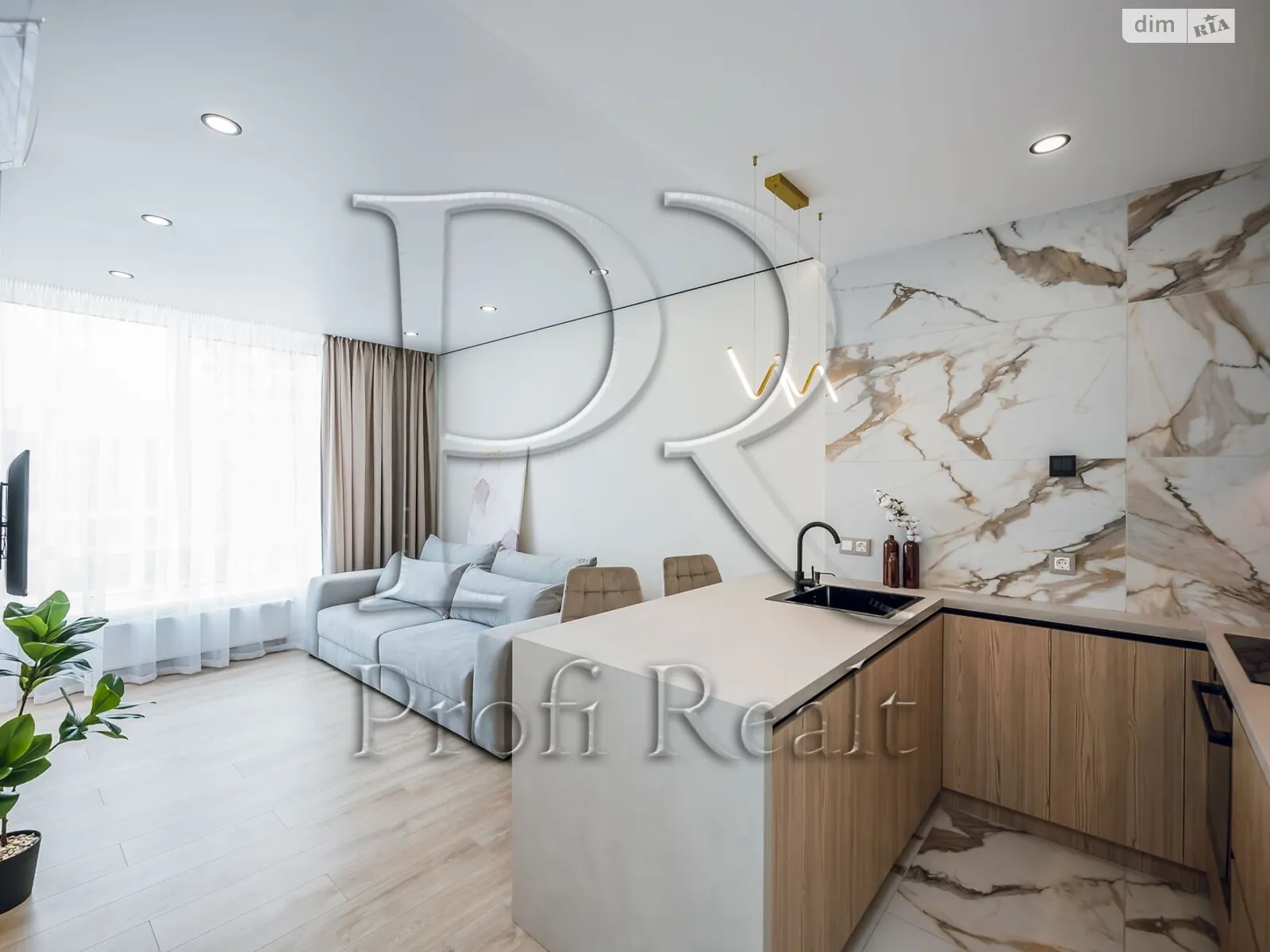 Продается 1-комнатная квартира 43 кв. м в Киеве, ул. Семьи Кристеров, 14Б - фото 1