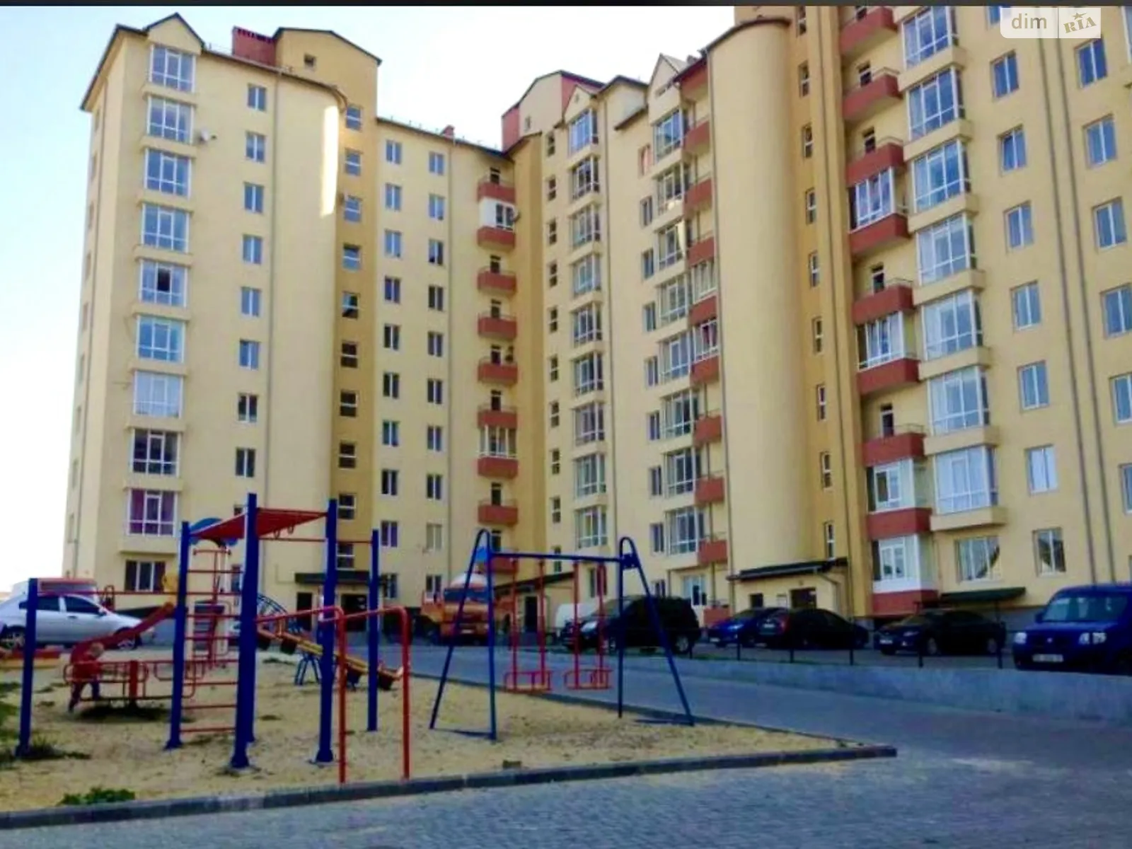 Продается 1-комнатная квартира 40 кв. м в Зубре, ул. Богдана Хмельницкого, 33А - фото 1
