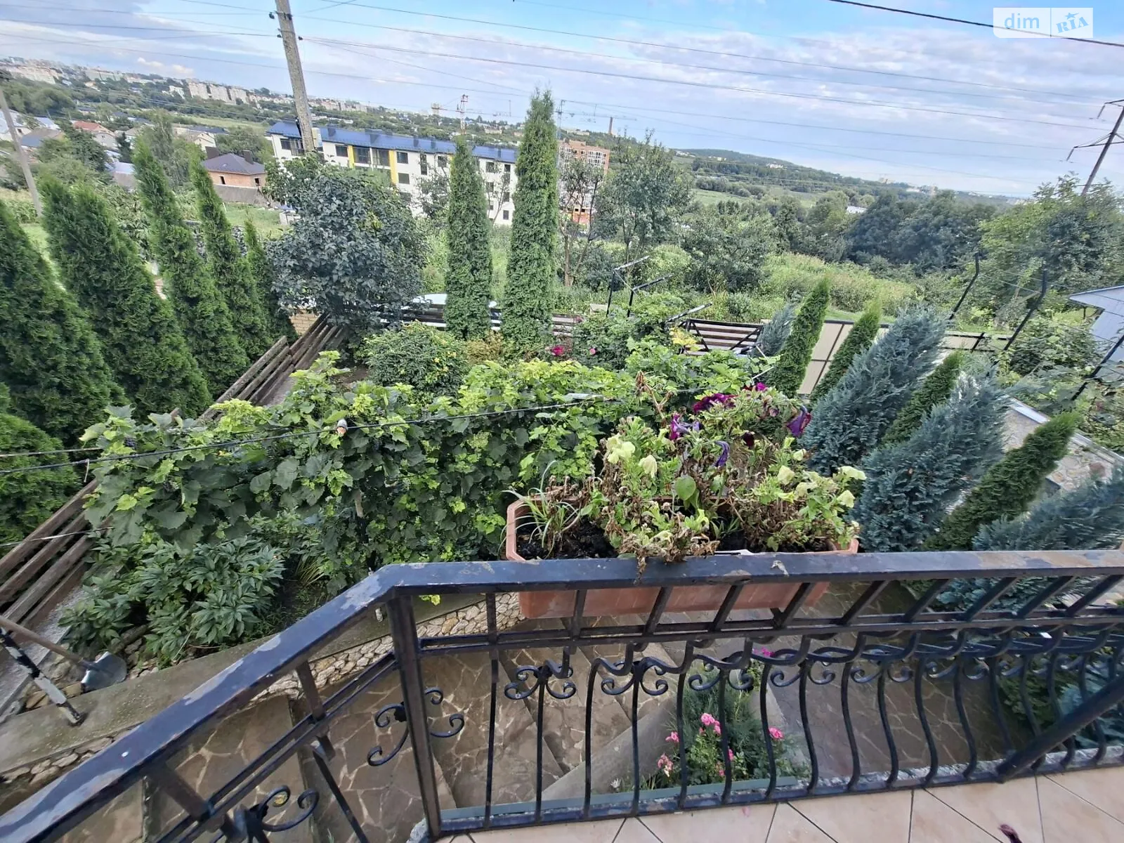 5-комнатная квартира 180 кв. м в Тернополе, ул. Шептицкого Андрея Митрополита - фото 1