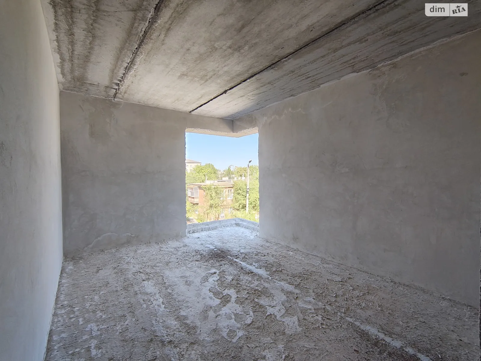 Продается 1-комнатная квартира 43.9 кв. м в Ивано-Франковске, ул. Бандеры Степана, 60 - фото 1