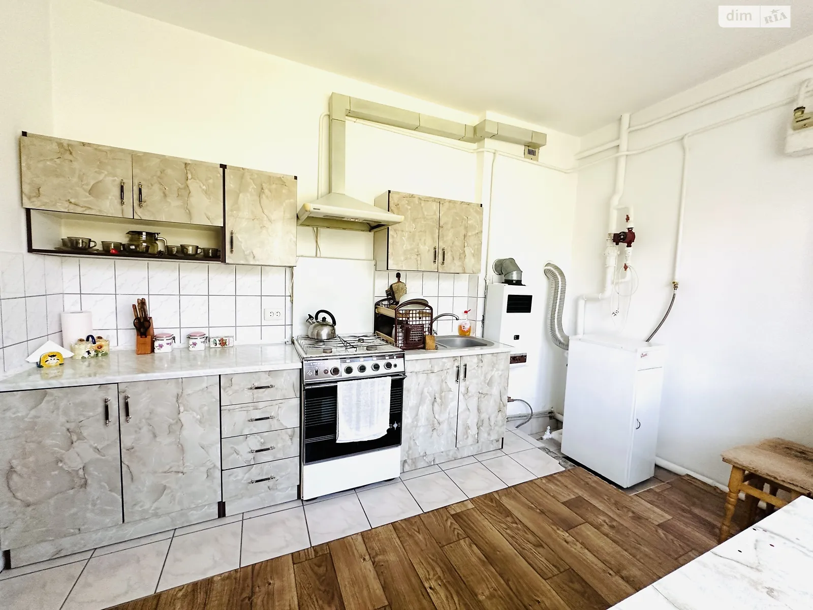 Продается дом на 2 этажа 146.8 кв. м с участком, цена: 45000 $ - фото 1