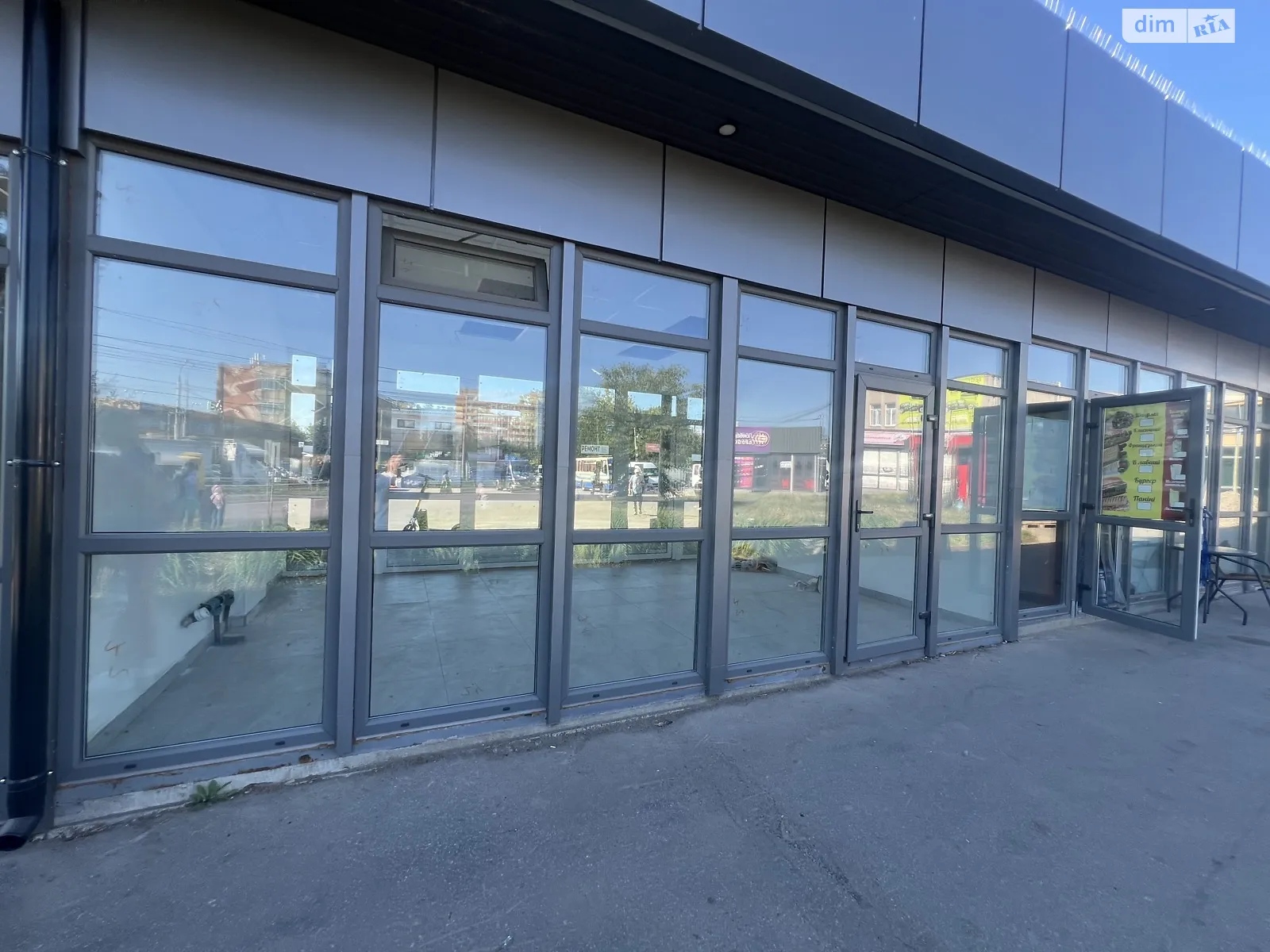 Продается объект сферы услуг 24 кв. м в 1-этажном здании, цена: 24000 $ - фото 1