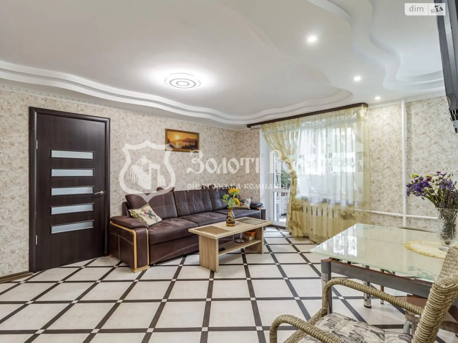 Продается 2-комнатная квартира 41.2 кв. м в Киеве, бул. Русановский, 4 - фото 1
