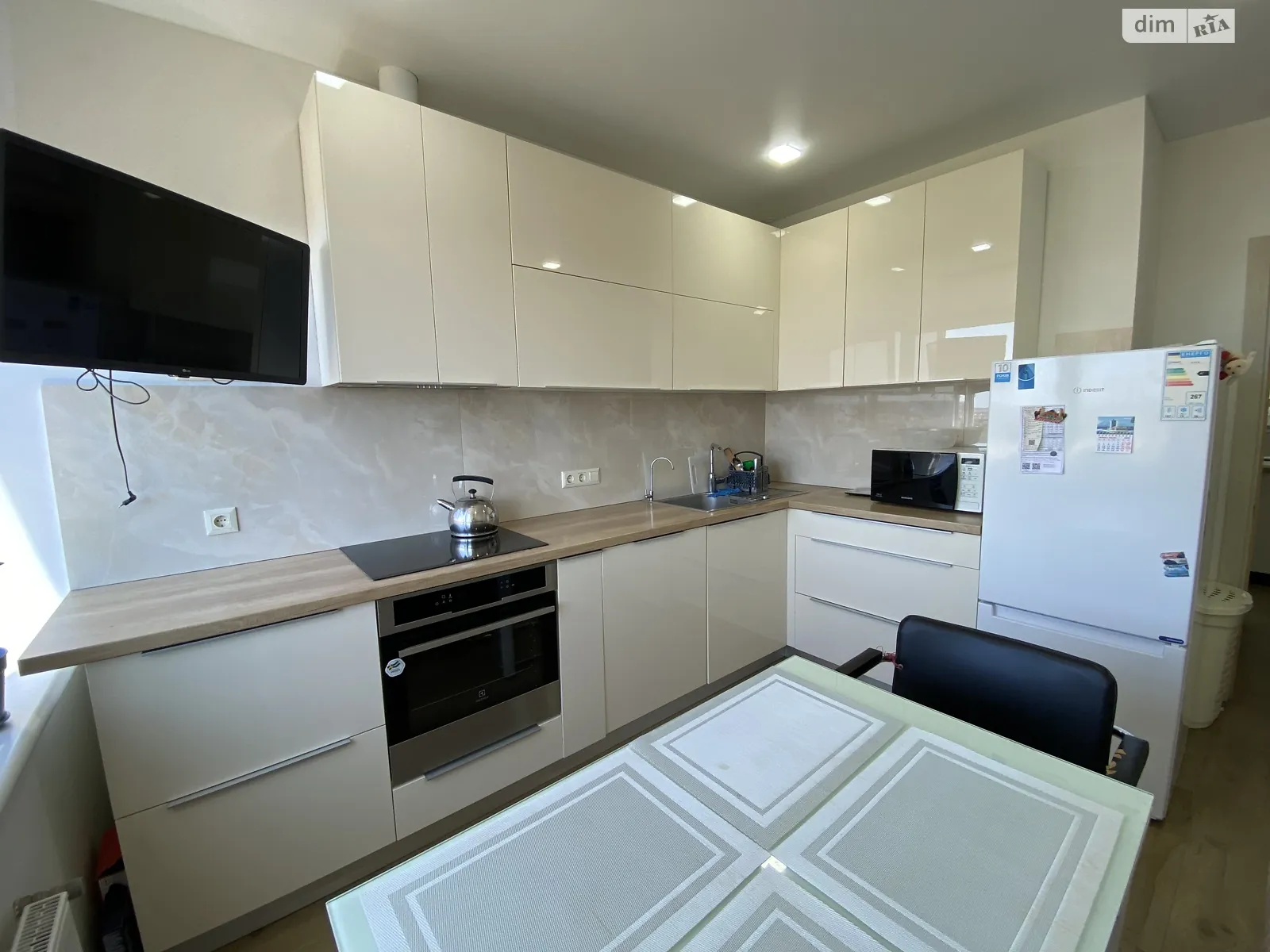 Продается 2-комнатная квартира 59 кв. м в Лиманке, ул. Жемчужная - фото 1