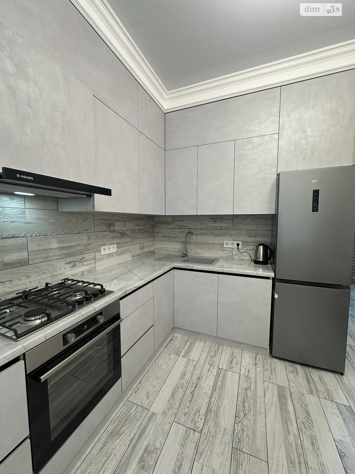 Сдается в аренду 1-комнатная квартира 44 кв. м в Ровно, ул. Защитников Мариуполя(Костромская) - фото 1