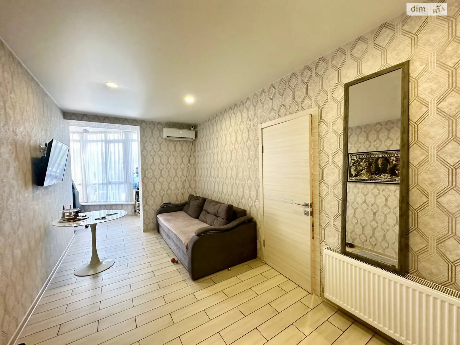 Продается 1-комнатная квартира 78.4 кв. м в Днепре, ул. Набережная Победы, 42Ф - фото 1