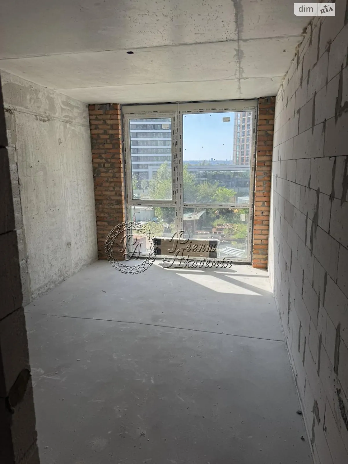 Продается 1-комнатная квартира 47 кв. м в Киеве, ул. Причальная, 8 - фото 1