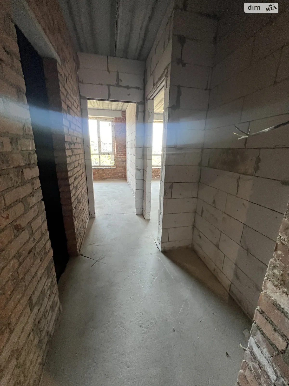 Продается 1-комнатная квартира 33.5 кв. м в Ирпене, ул. Соборная(ІІІ Интернационала), 13 - фото 1