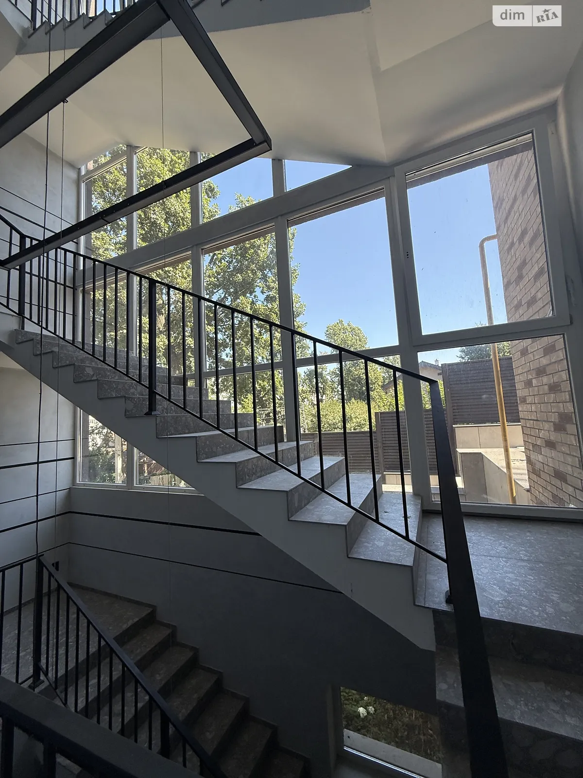 ул. Николая Сингаевского(Новооскольская), 59А Ирпень ЖК Light Residence - фото 1