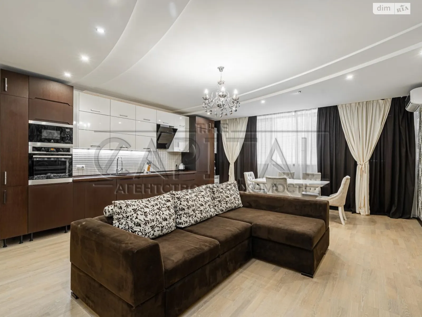 Продается 4-комнатная квартира 160 кв. м в Киеве, ул. Деловая - фото 1