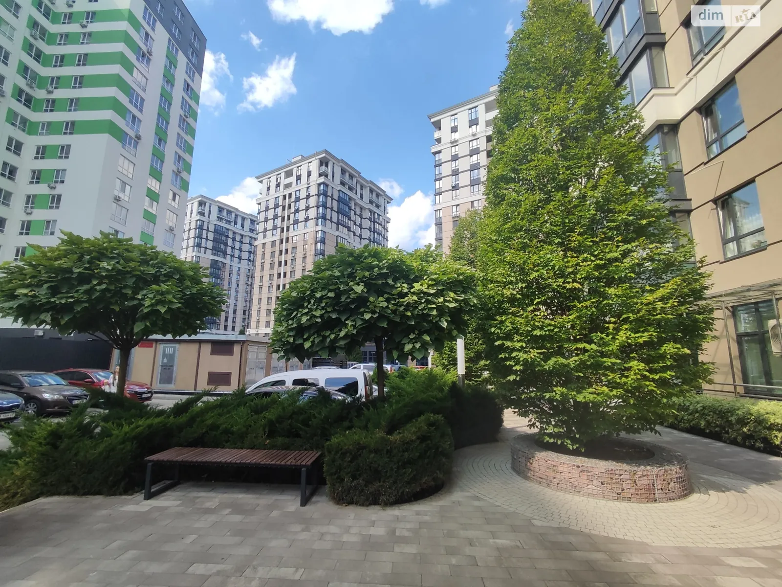 Продается 2-комнатная квартира 56.6 кв. м в Ирпене, ул. Университетская(Карла Маркса), 3/3 - фото 1