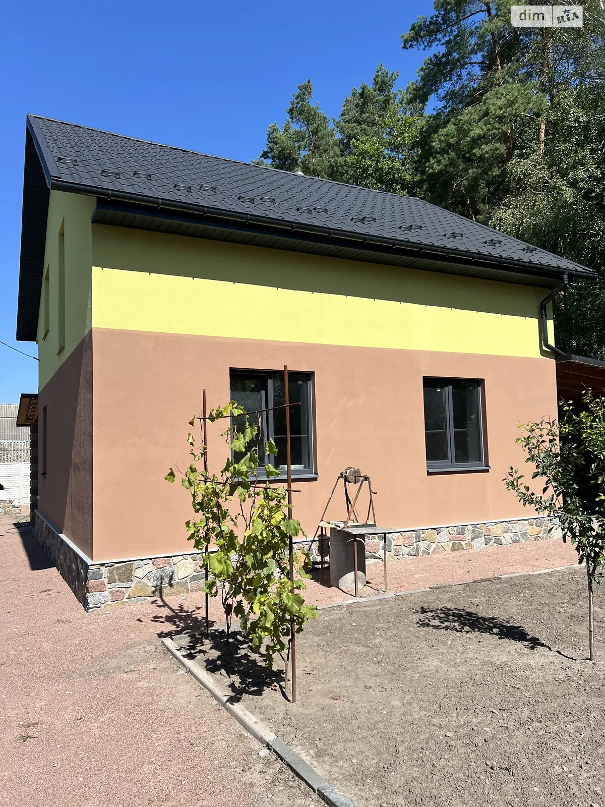 Продается дом на 2 этажа 94.7 кв. м с бассейном, цена: 74900 $ - фото 1