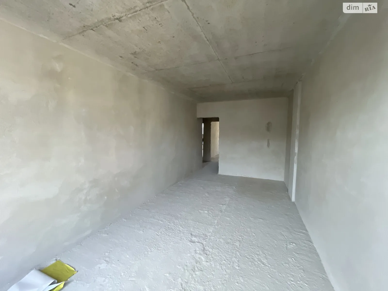 Продается 2-комнатная квартира 69.1 кв. м в Ивано-Франковске, ул. Химиков, 28 - фото 1