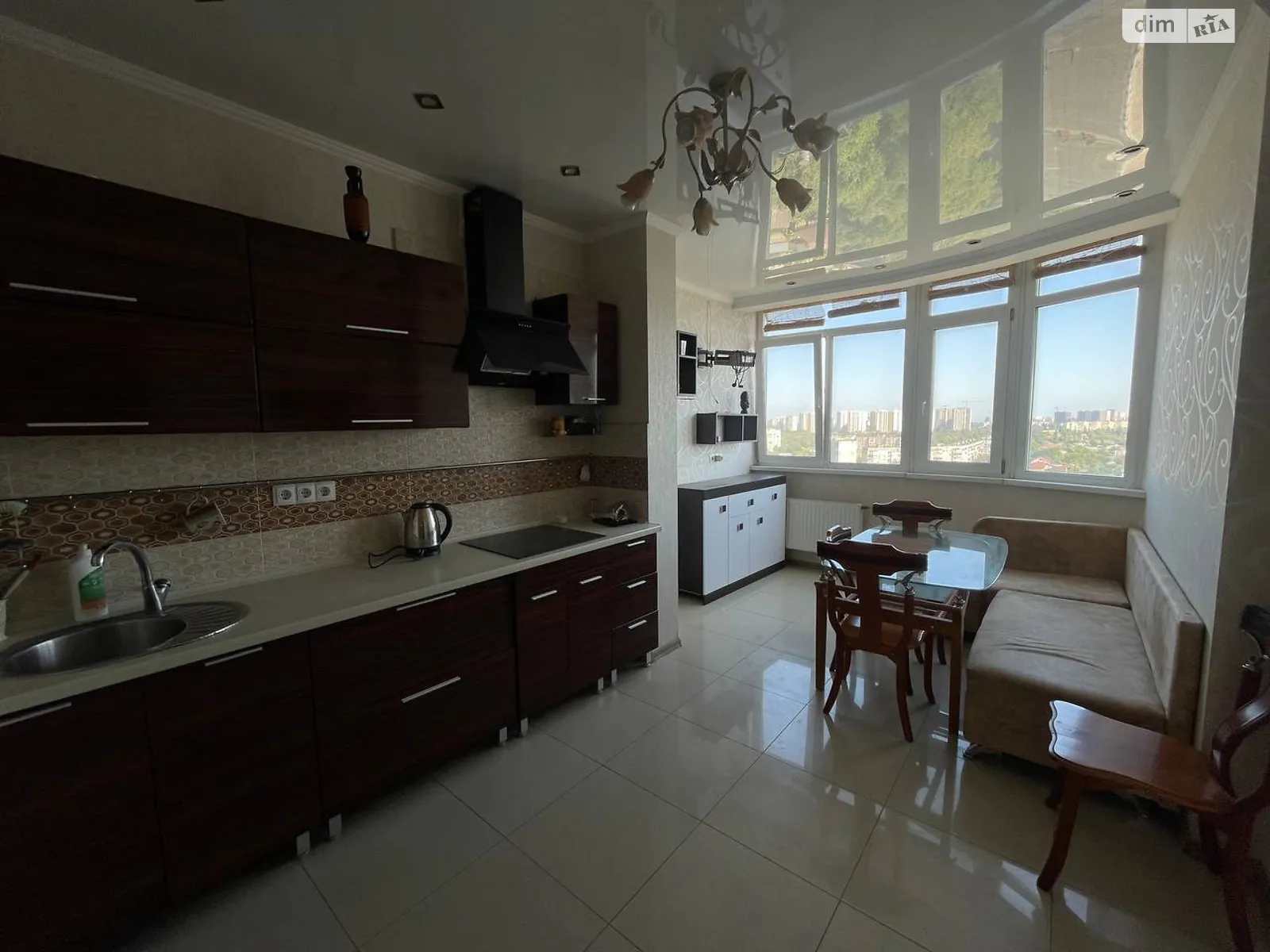 Продається 2-кімнатна квартира 48.4 кв. м у Одесі, вул. Якова Бреуса - фото 1