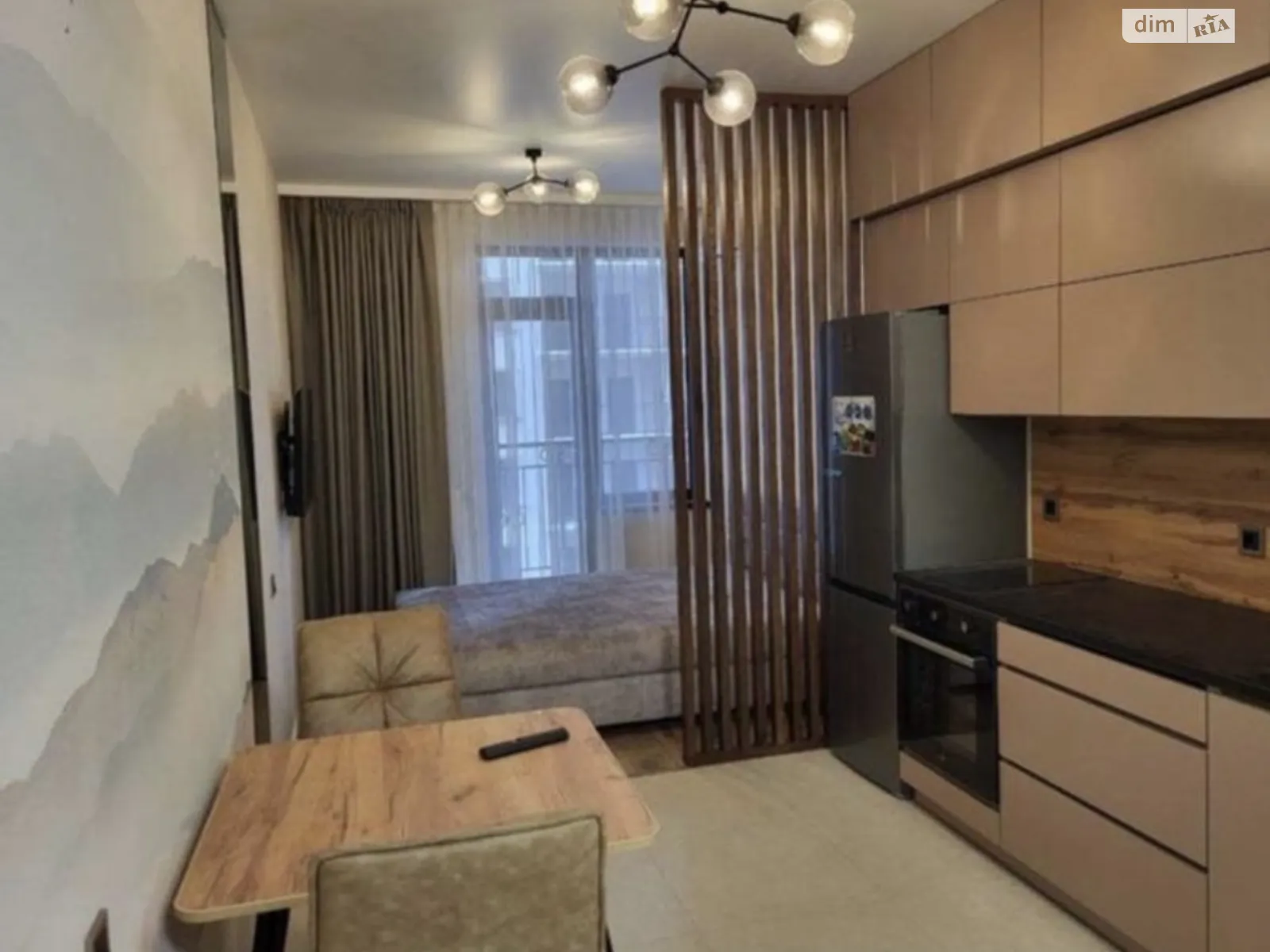 Сдается в аренду 1-комнатная квартира в Одессе, Фонтанская дор. - фото 1