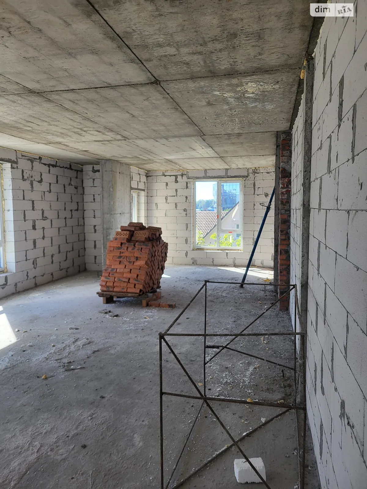Продается 1-комнатная квартира 60.1 кв. м в Хмельницком, пер. Степана Бандеры - фото 1