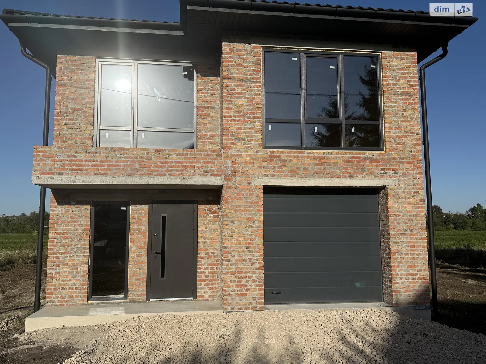 Продается дом на 2 этажа 120 кв. м с беседкой, цена: 65000 $ - фото 1