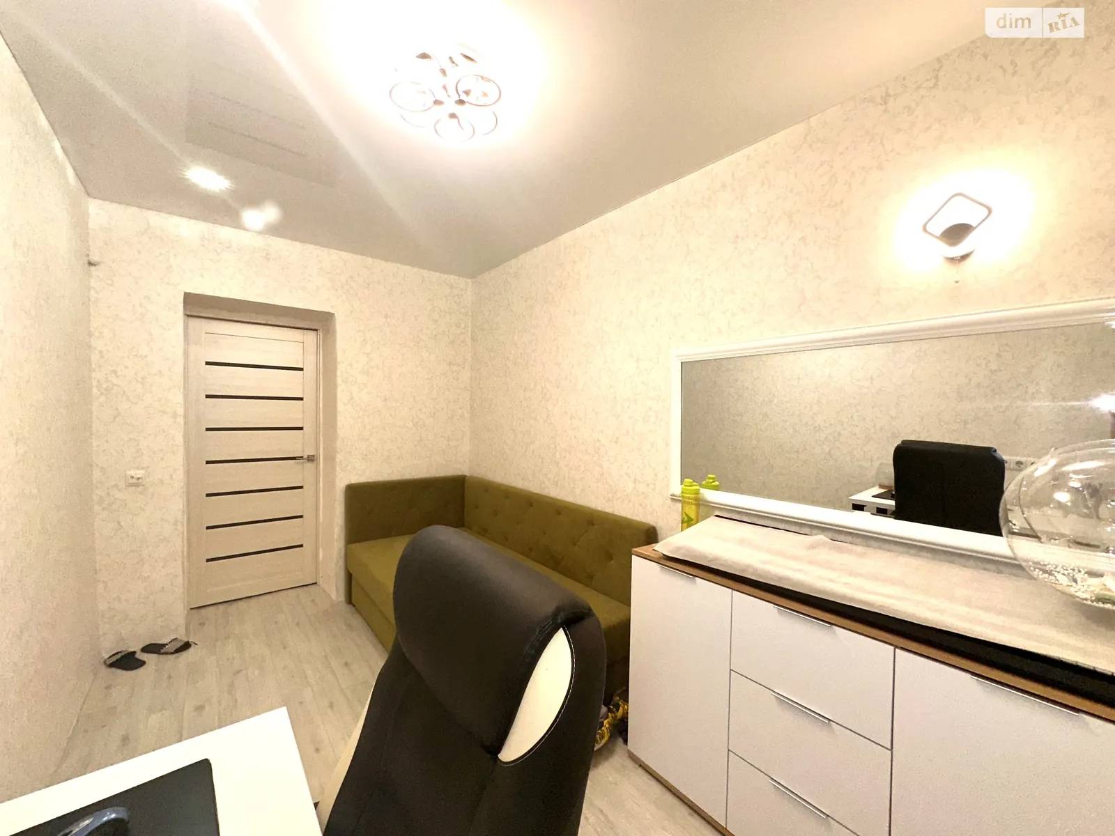 Продается часть дома 70 кв. м с участком, цена: 37900 $ - фото 1