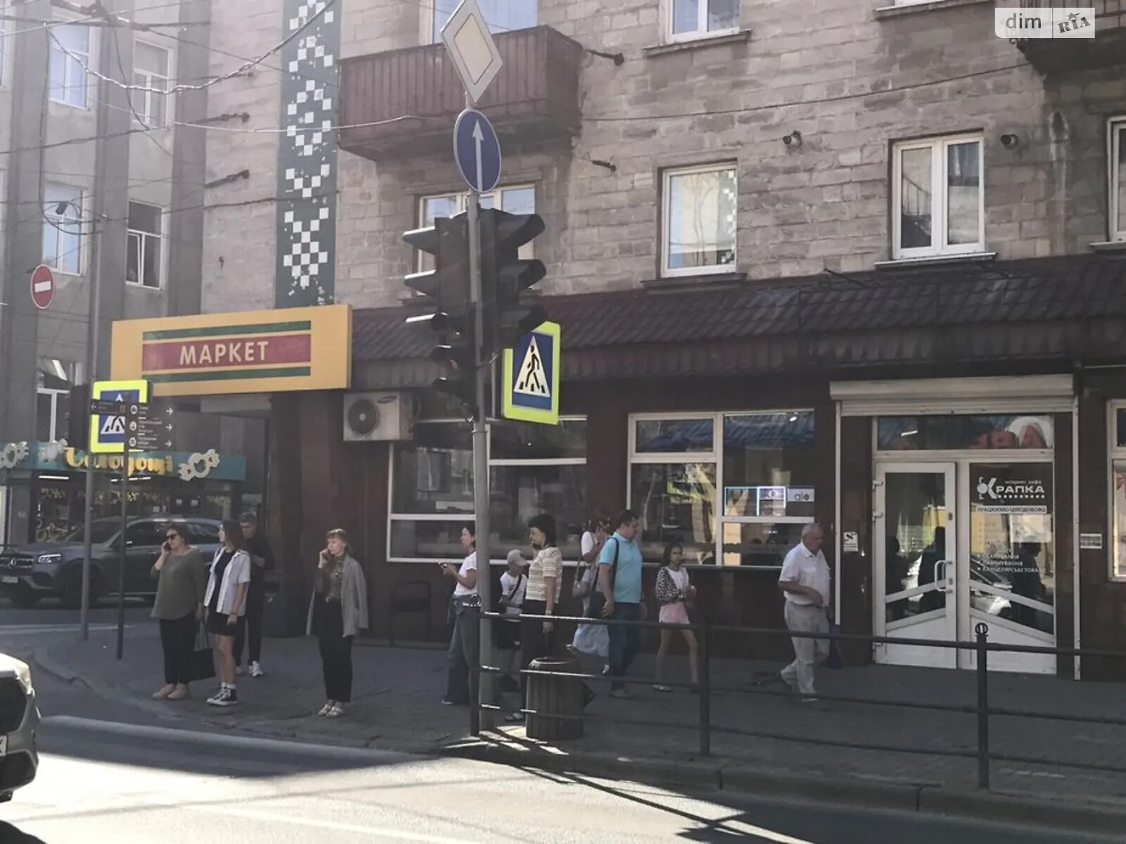 Сдается в аренду помещения свободного назначения 125 кв. м в 3-этажном здании, цена: 35000 грн - фото 1