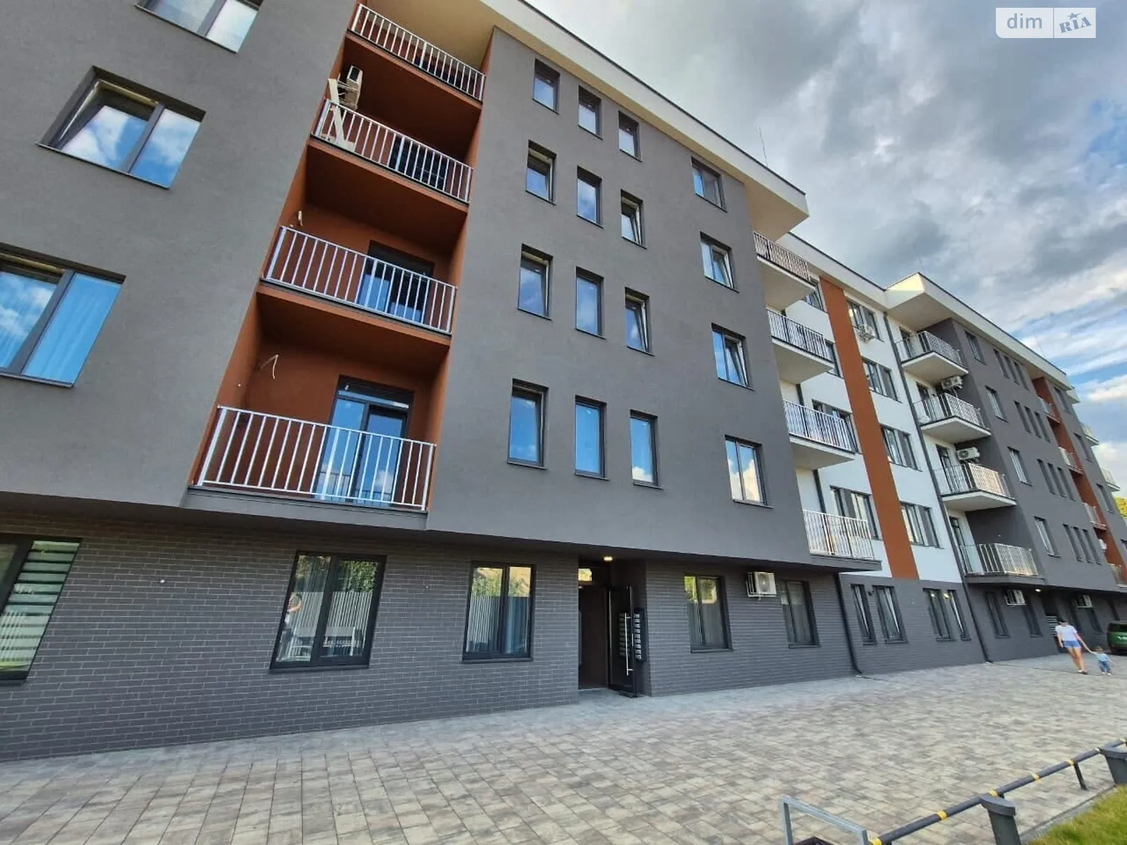 Продается 1-комнатная квартира 54.3 кв. м в Ужгороде, цена: 62000 $ - фото 1