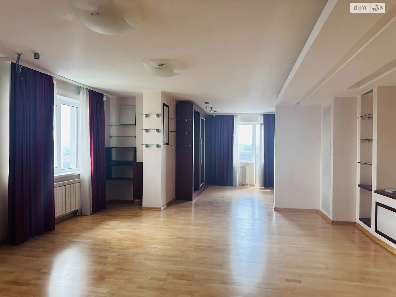 Продается 2-комнатная квартира 192.6 кв. м в Киеве, ул. Евгения Сверстюка(Марины Расковой), 52В - фото 1