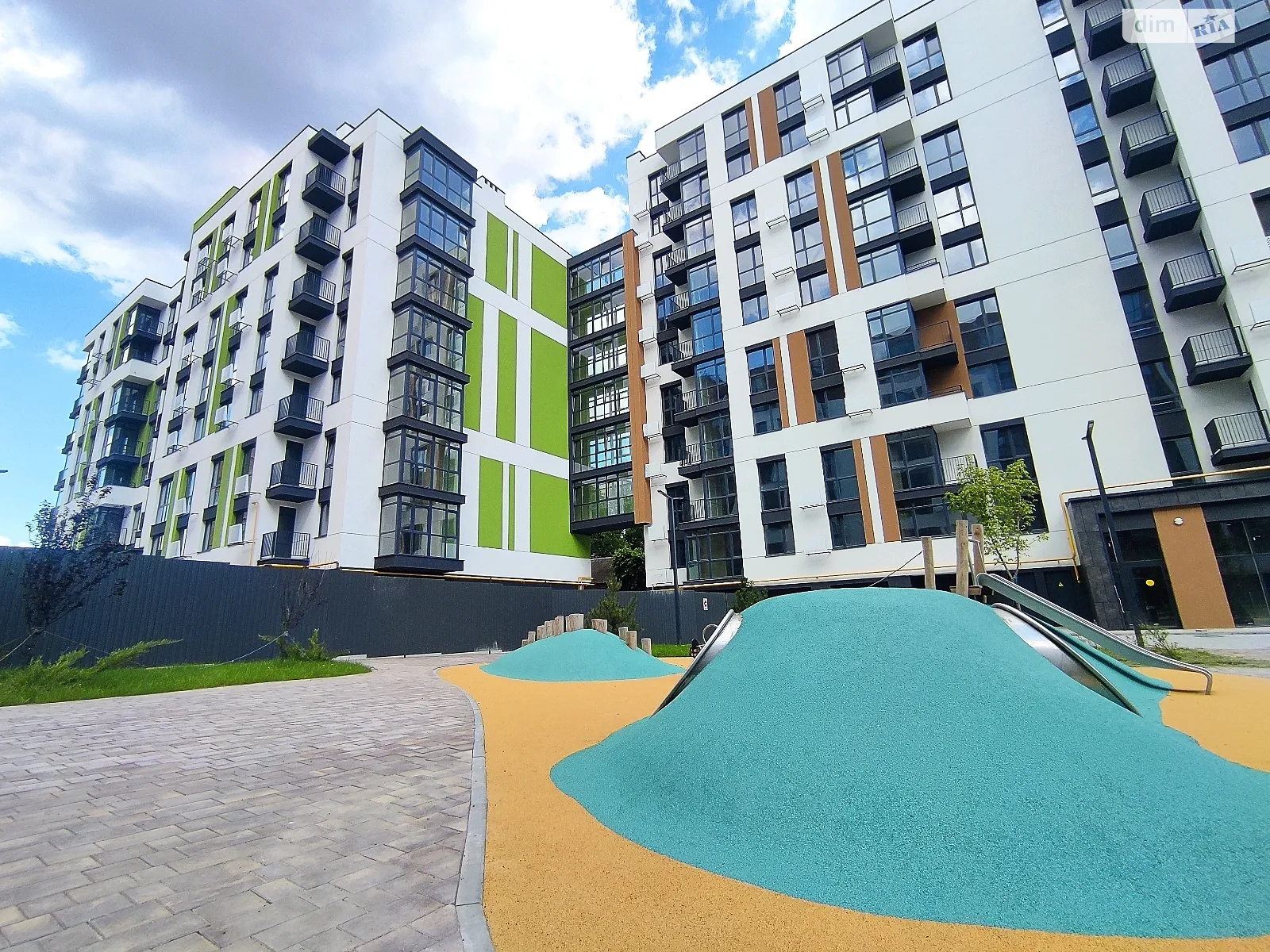 Продается 1-комнатная квартира 43 кв. м в, цена: 61900 $ - фото 1