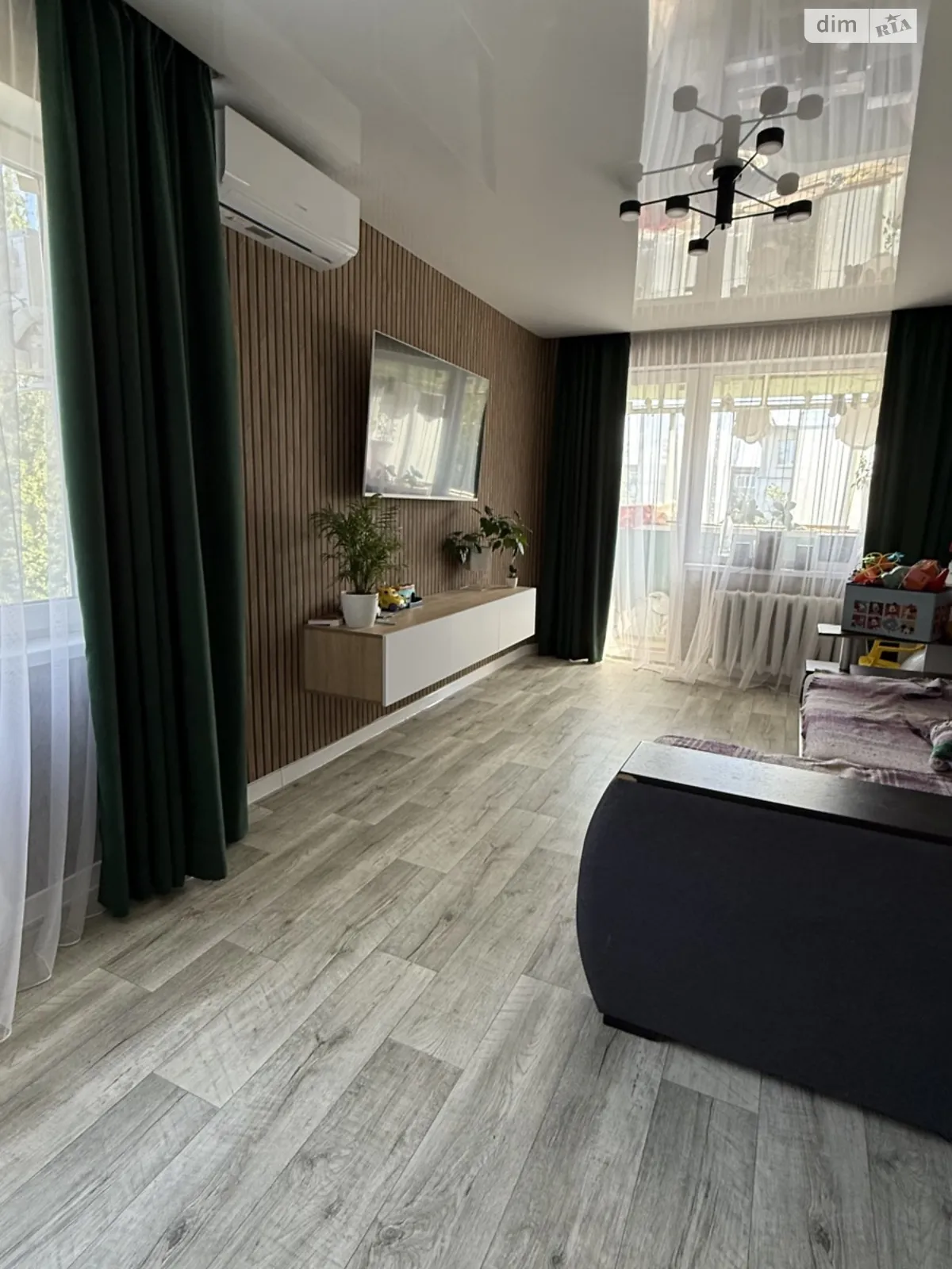 Продается 3-комнатная квартира 64 кв. м в Полтаве, ул. Кузьмы Скрябина(Курчатова), 6 - фото 1