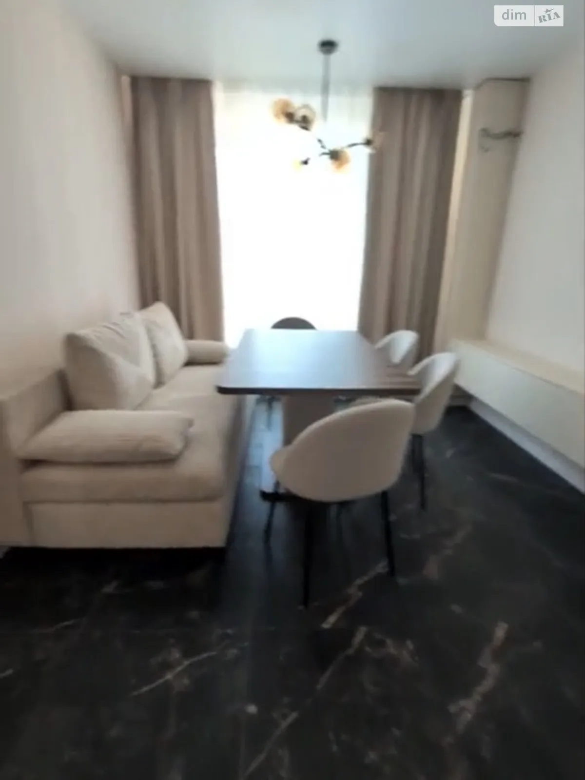 Продається 2-кімнатна квартира 64 кв. м у Ірпені, вул. Павленка, 58 - фото 1