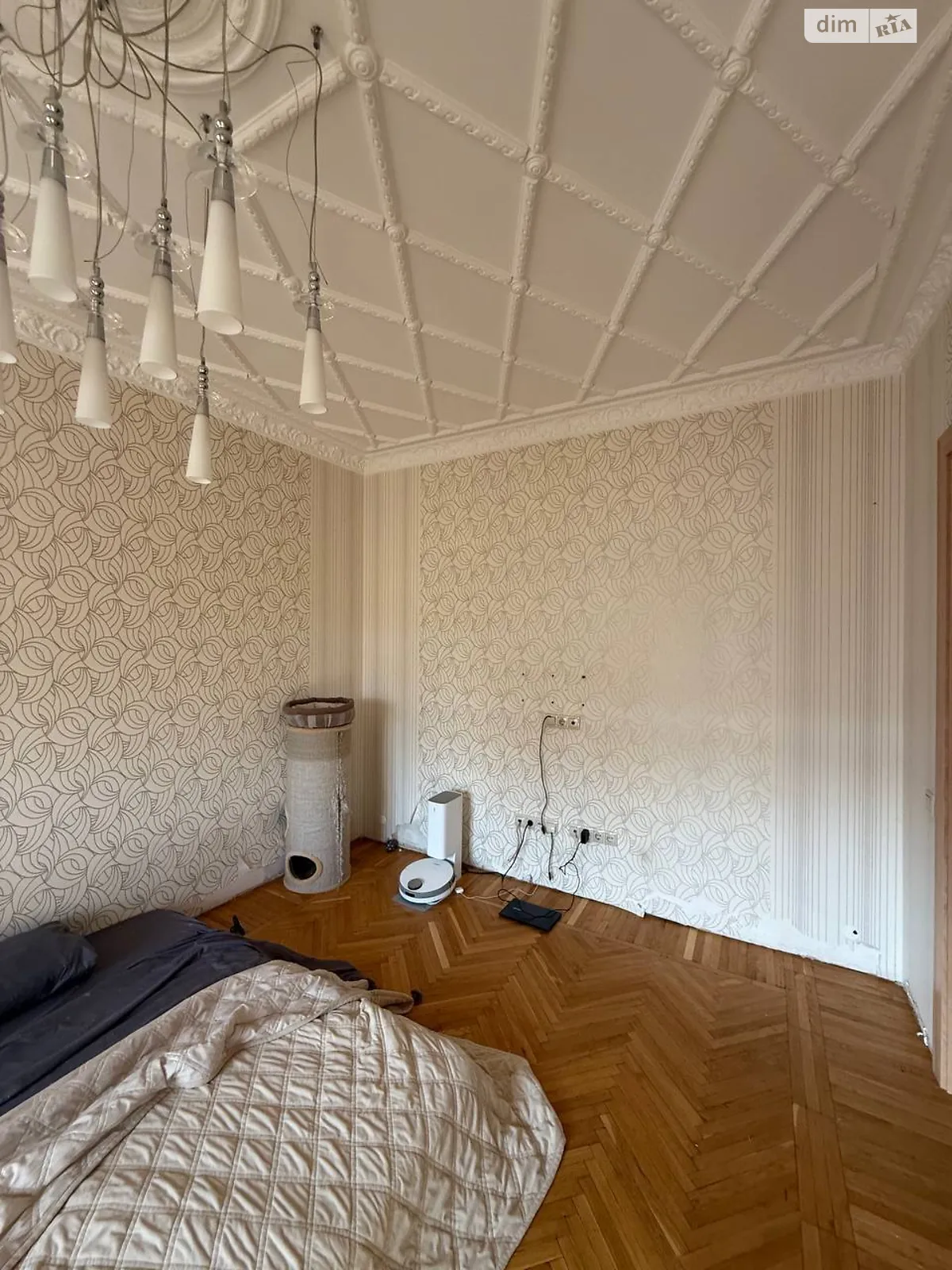 3-кімнатна квартира 80.3 кв. м у Запоріжжі, просп. Соборний, 228 - фото 1